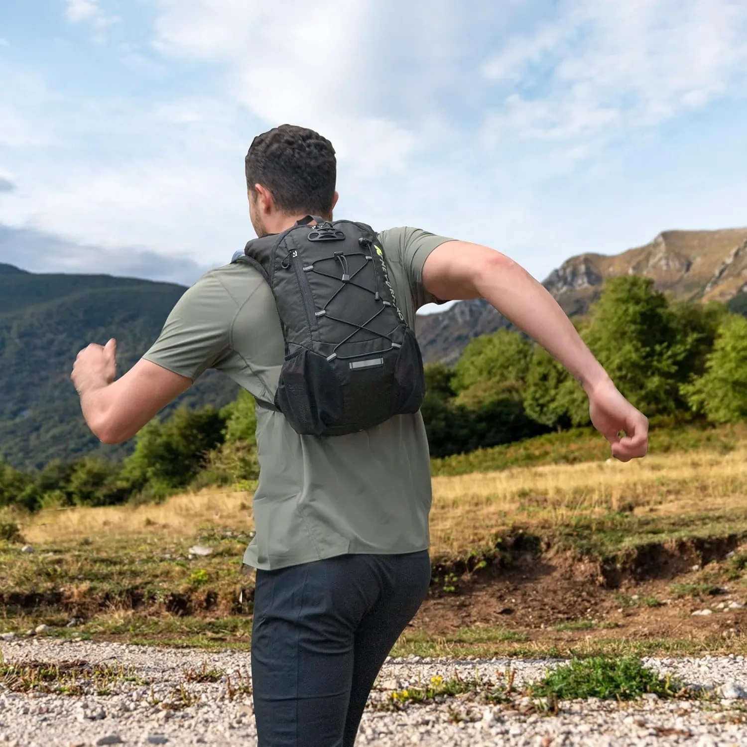 N NEVO RHINO Lightweight Hydration Backpack with 2L Water Bladder (12L) - Image 3