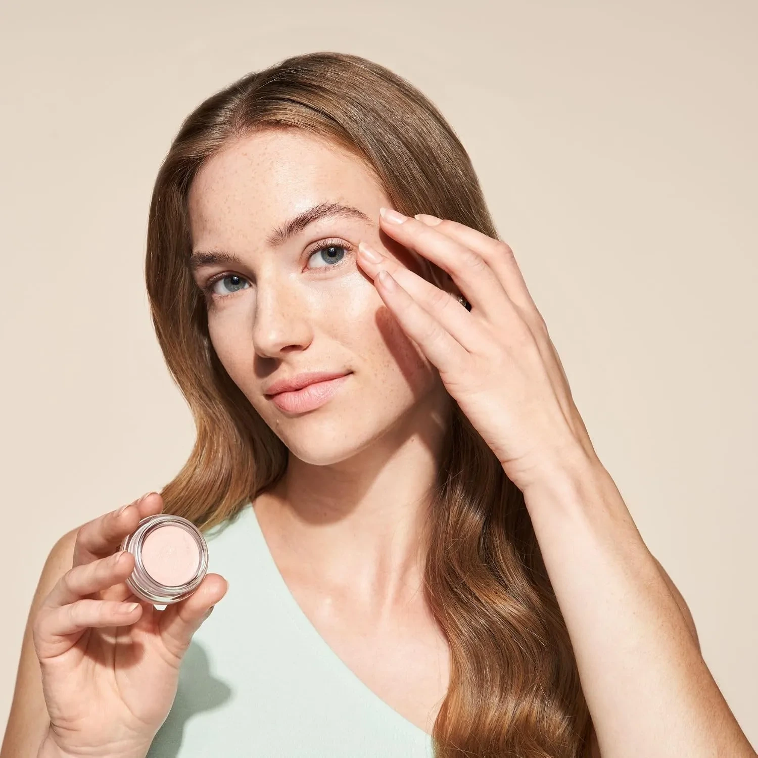 Catrice Under Eye Brightener - Dark Circle Color Corrector (010 Light Rose) - Image 5